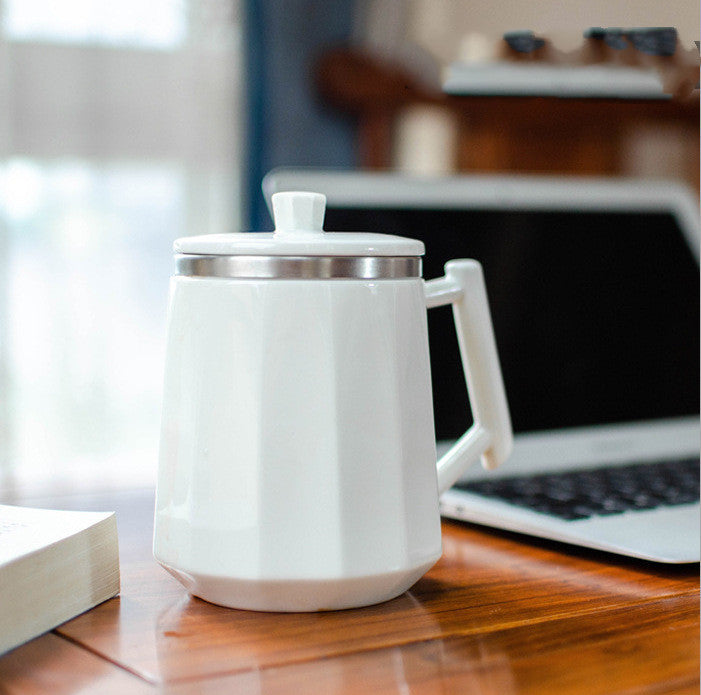 Gobelet céramique à agitation automatique