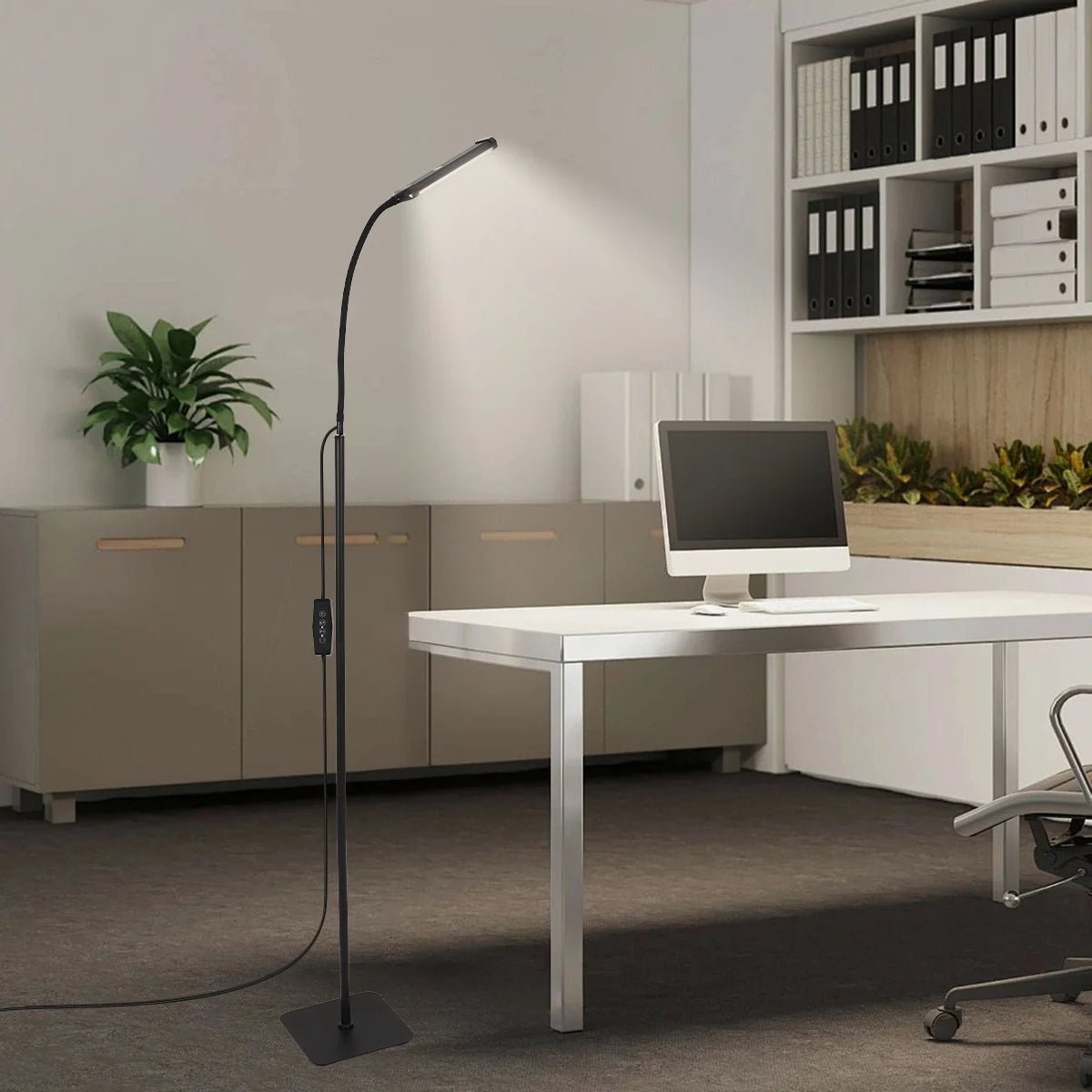 Lampadaire LED Flexible et Ajustable - Luminova