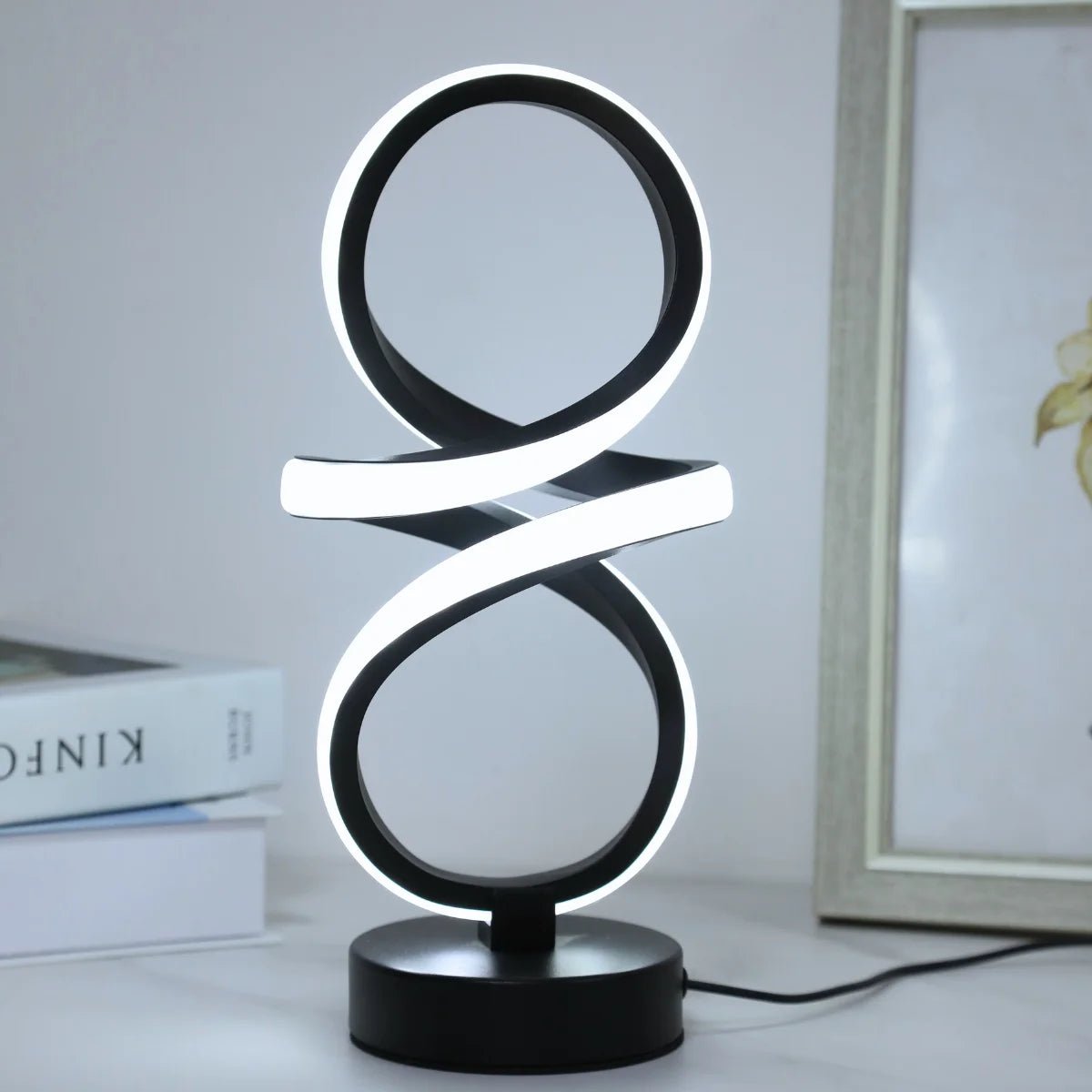 Lampe de Table LED Spirale Créative pour Déco Moderne